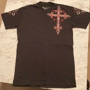 Men’s archaic small tee